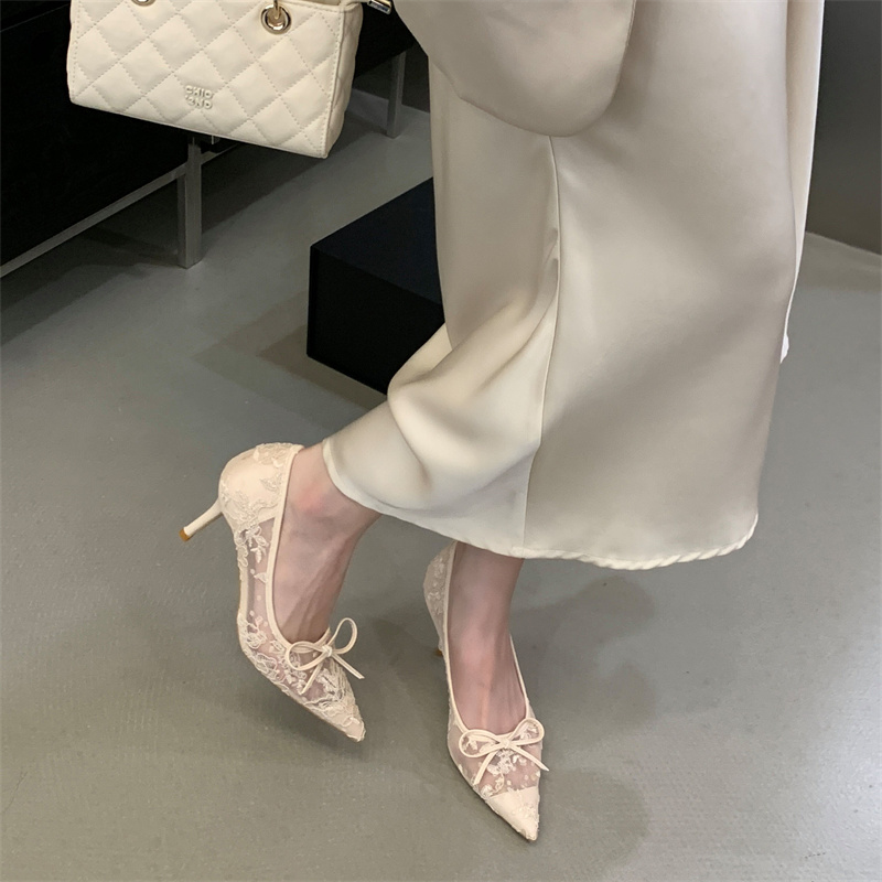 2026 Autumn New French Romantic Lace High Heel Shoes Women Embroidered Mesh Hollow Wedding Shoes - Image 3